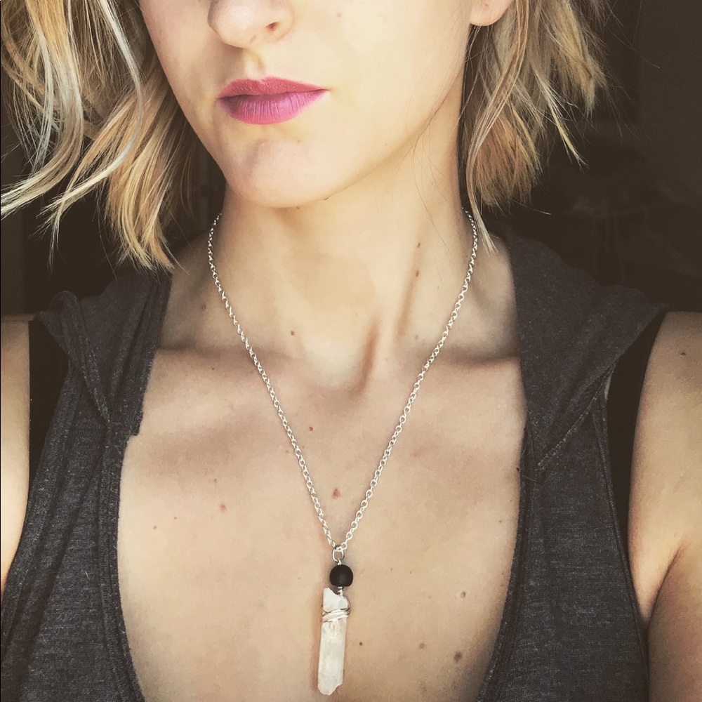 Diffuser necklace